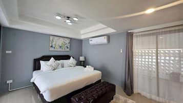 House, 3 Bedrooms | Desk, iron/ironing board, free WiFi, bed sheets