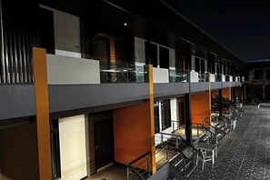 Terrace/patio - 2M Place Apartment (Khlong Luang)