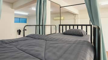 ห้องพักรวม, หอพักรวม | ผ้าม่านกันแสง, Wi-Fi ฟรี, ผ้าปูที่นอน