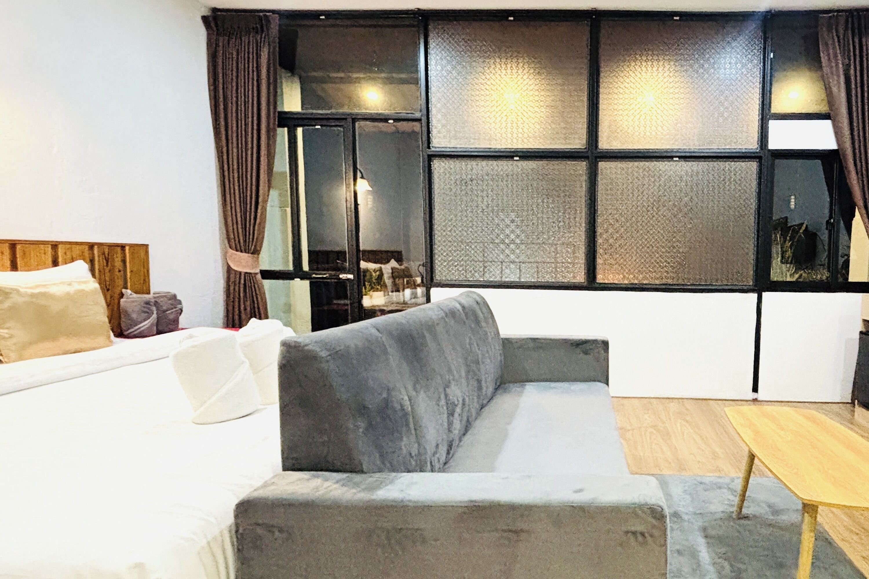 Deluxe Room, Balcony | Minibar, desk, iron/ironing board, free WiFi