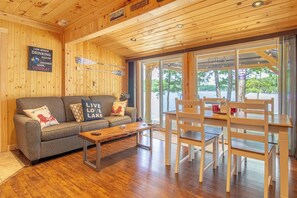 Fernseher, Kamin, Computerbildschirme