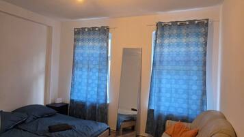 2 Schlafzimmer, Bügeleisen/Bügelbrett, WLAN, Bettwäsche