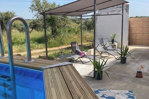 Family house in the countryside with pool. Near Monsaraz and Lake Alqueva