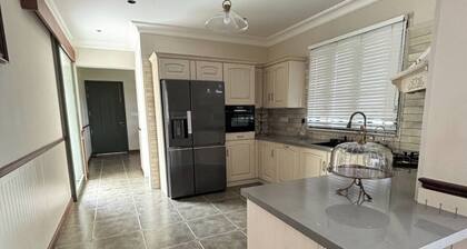 4-bedroom cottage in awesome Kalpetta with AC