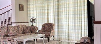 4-bedroom cottage in awesome Kalpetta with AC