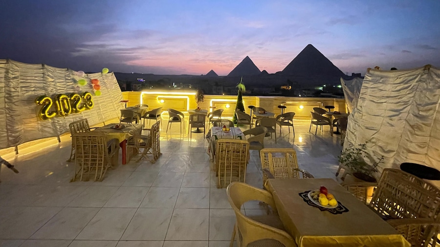 Pyramids Kingdom RZ Hotel
