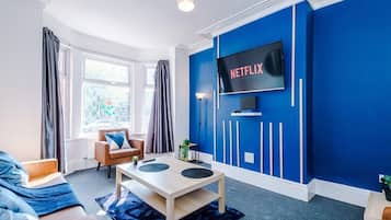 Smart-TV, videospill og bordtennis