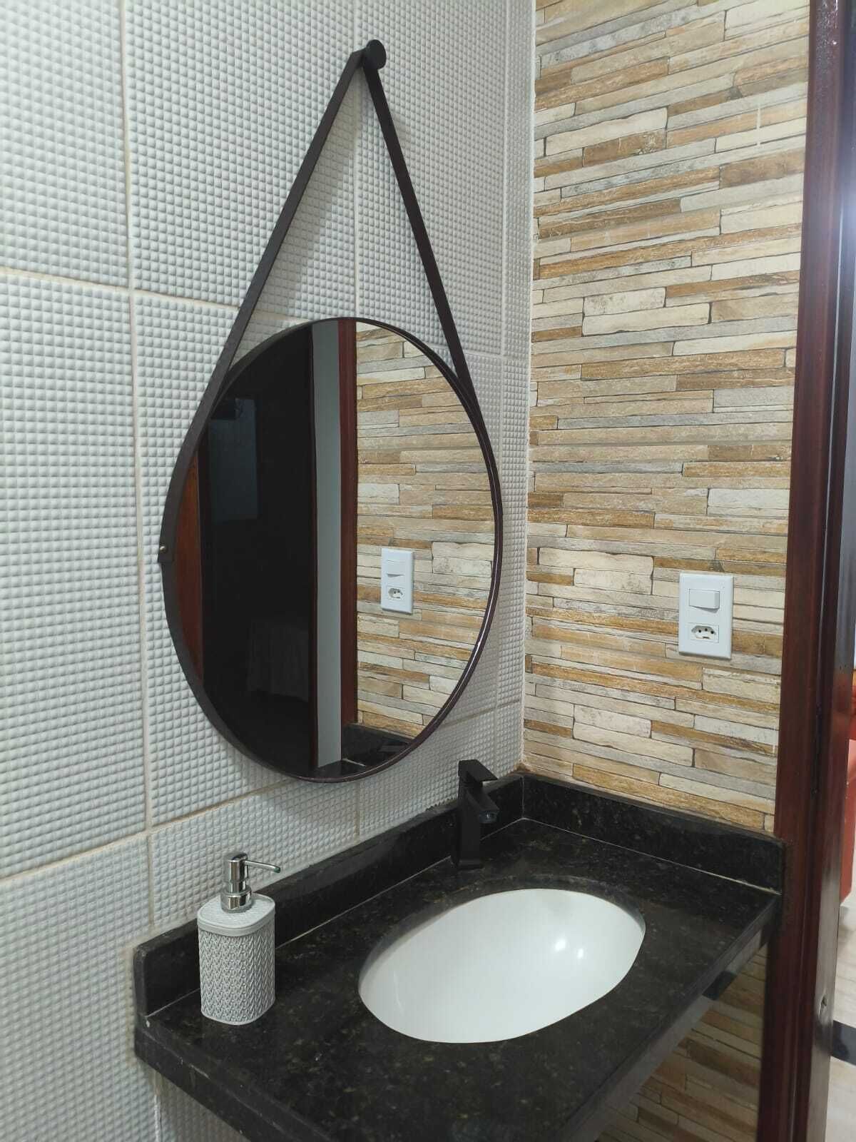 Toallas, jabón, papel higiénico