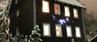 Modern vacation apartment - top location near ski area and hiking trails