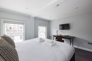 Apartment | Street view