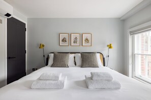 Apartment | Living area - Hausd - Soho (London)