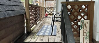 Illinois River Glamping Oasis