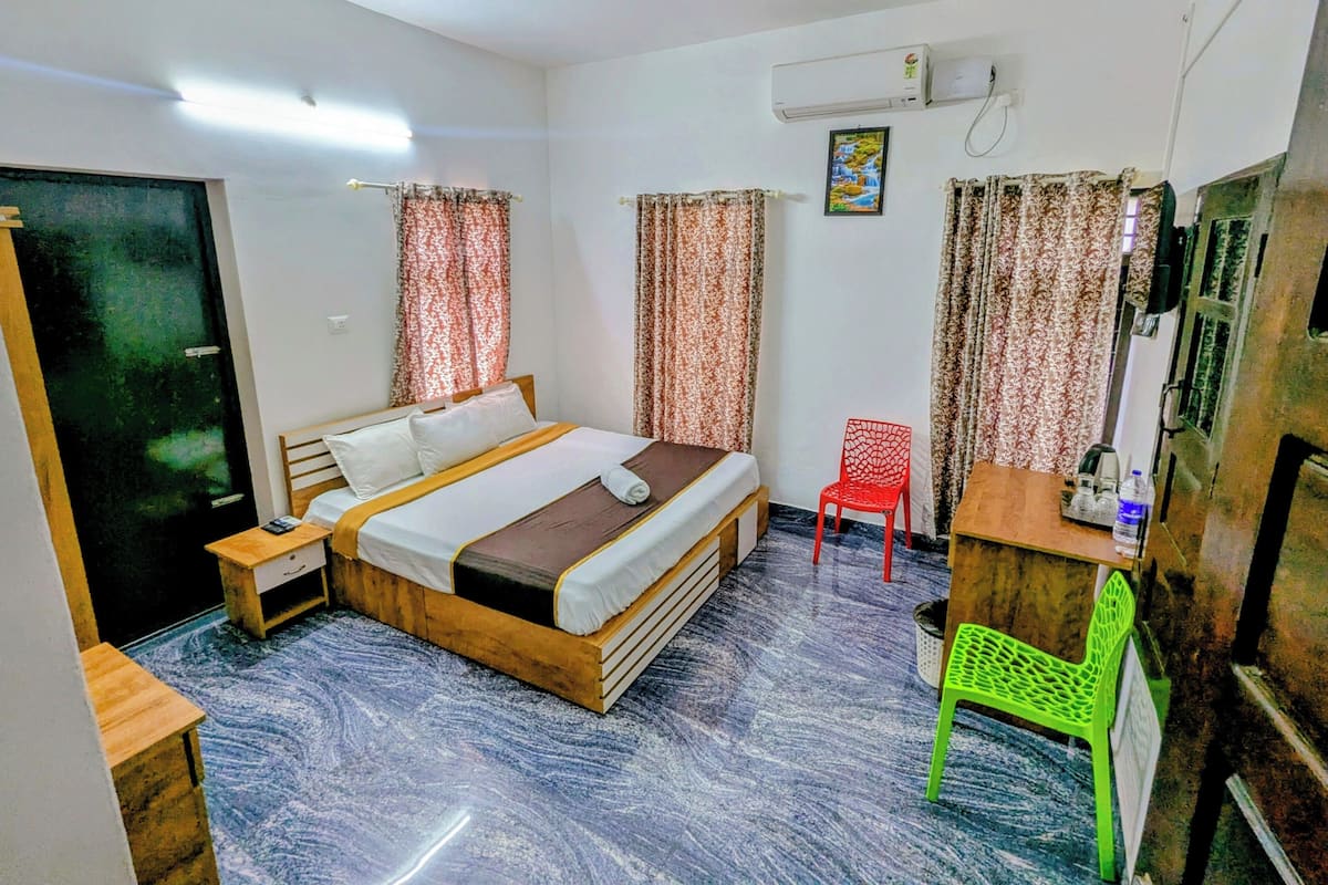 Deluxe Double Room | Free WiFi