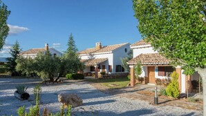 House | Exterior - Ibipozo Bungalow Retreat in Pozo Alcon (Pozo Alcon)