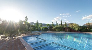 Casa | Piscina | Una piscina al aire libre