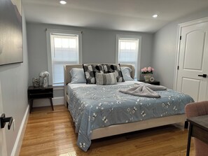 3 bedrooms, WiFi, bed sheets - 85c Brand new 3BR/Walk to Transit, near Boston (Boston)