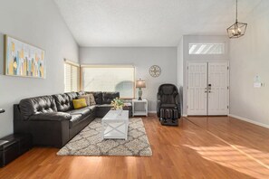 Maison (4 Bedrooms) | Coin séjour