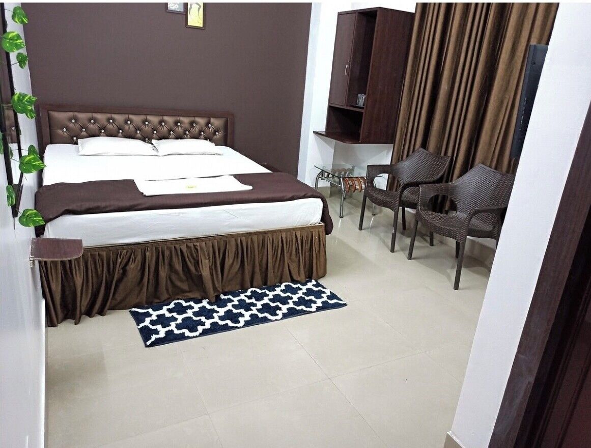 Economy Double Room, City View | Desk, laptop workspace, free WiFi