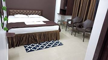 Economy Double Room, City View | Desk, laptop workspace, free WiFi