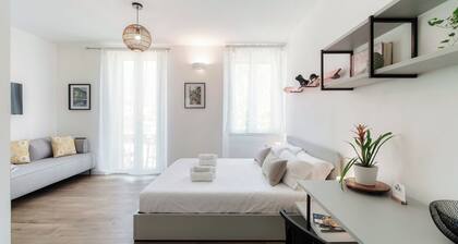 Casa BatĂšl Suites & Apartments