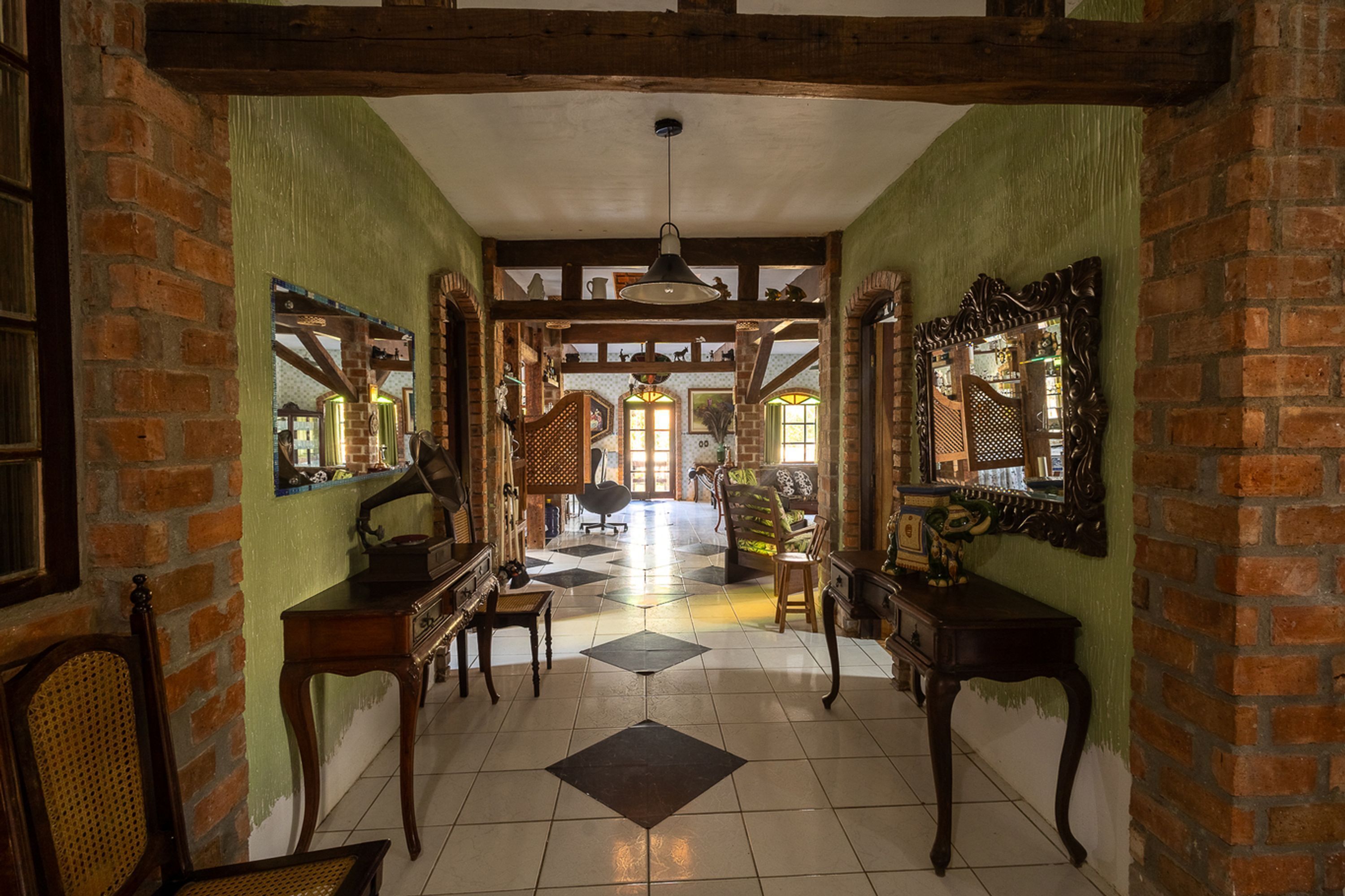 8 عدّة غرف نوم