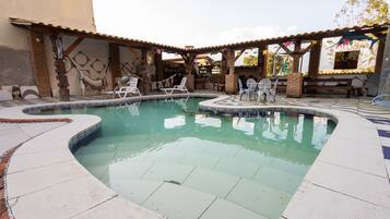 Casa, fumadors | 8 dormitoris