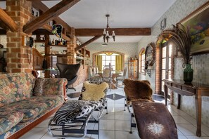 Casa, fumadores | 8 dormitorios