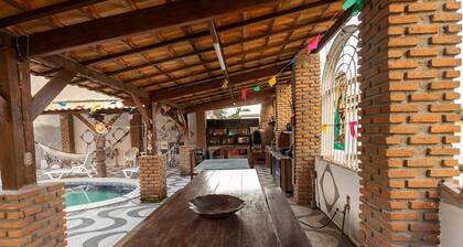 Casa de Campo Luxuosa c Piscina e Churrasqueira