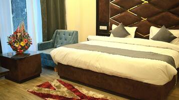 Premium Double Room, City View | Minibar, desk, laptop workspace, rollaway beds