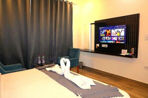 Premium Double Room, City View | Minibar, desk, laptop workspace, rollaway beds