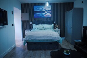1 Schlafzimmer, Bügeleisen/Bügelbrett, WLAN, Bettwäsche