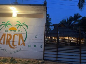 Fachada da propriedade