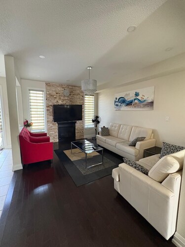 Beautiful and Elegant Bedroom in Brampton