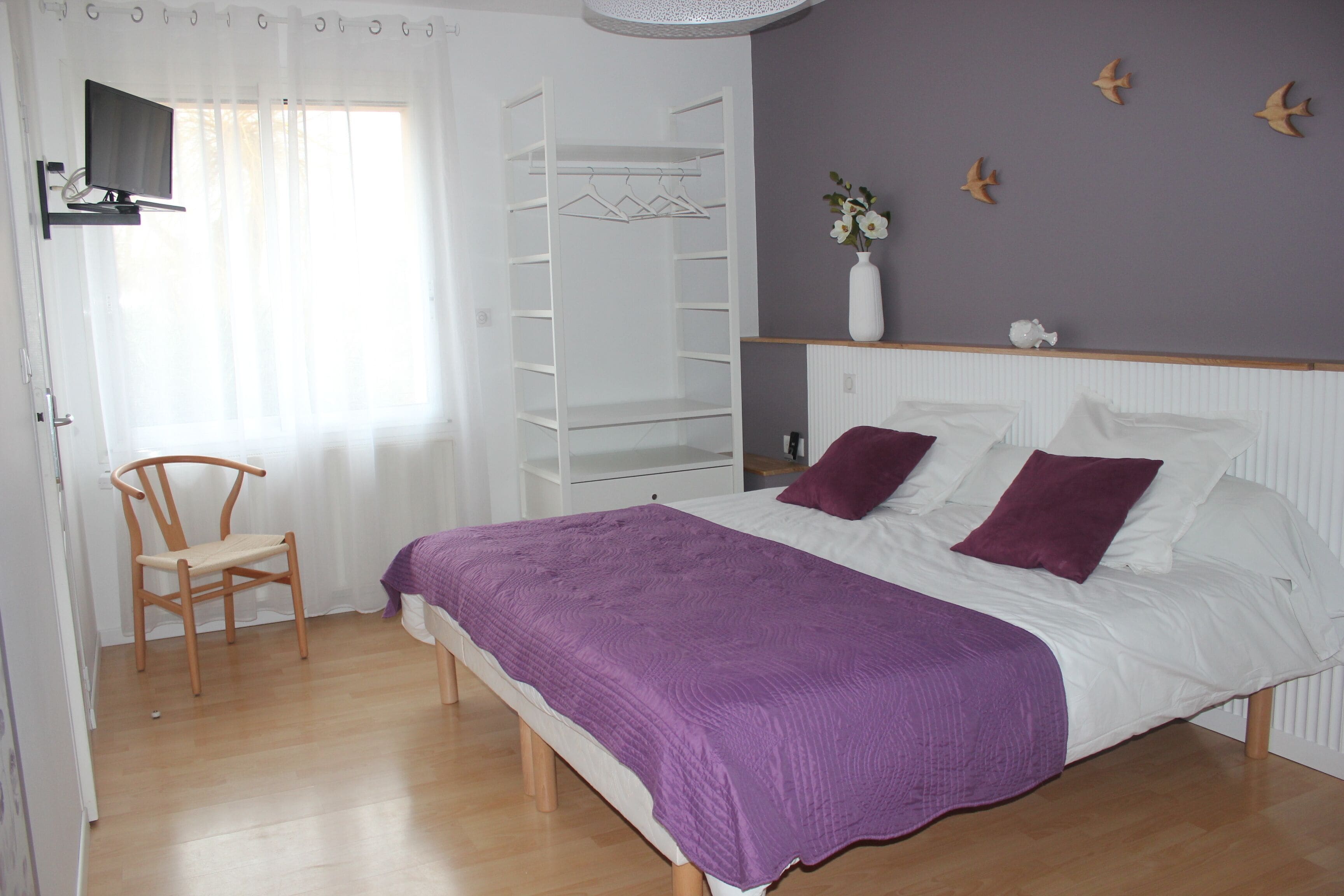 Chambre Sauge | Sistema de insonorización, wifi gratis, ropa de cama