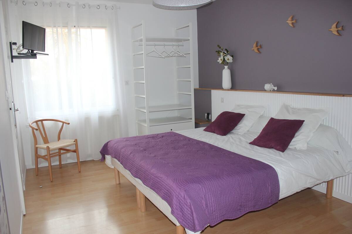 Chambre Sauge | Soundproofing, WiFi (free)