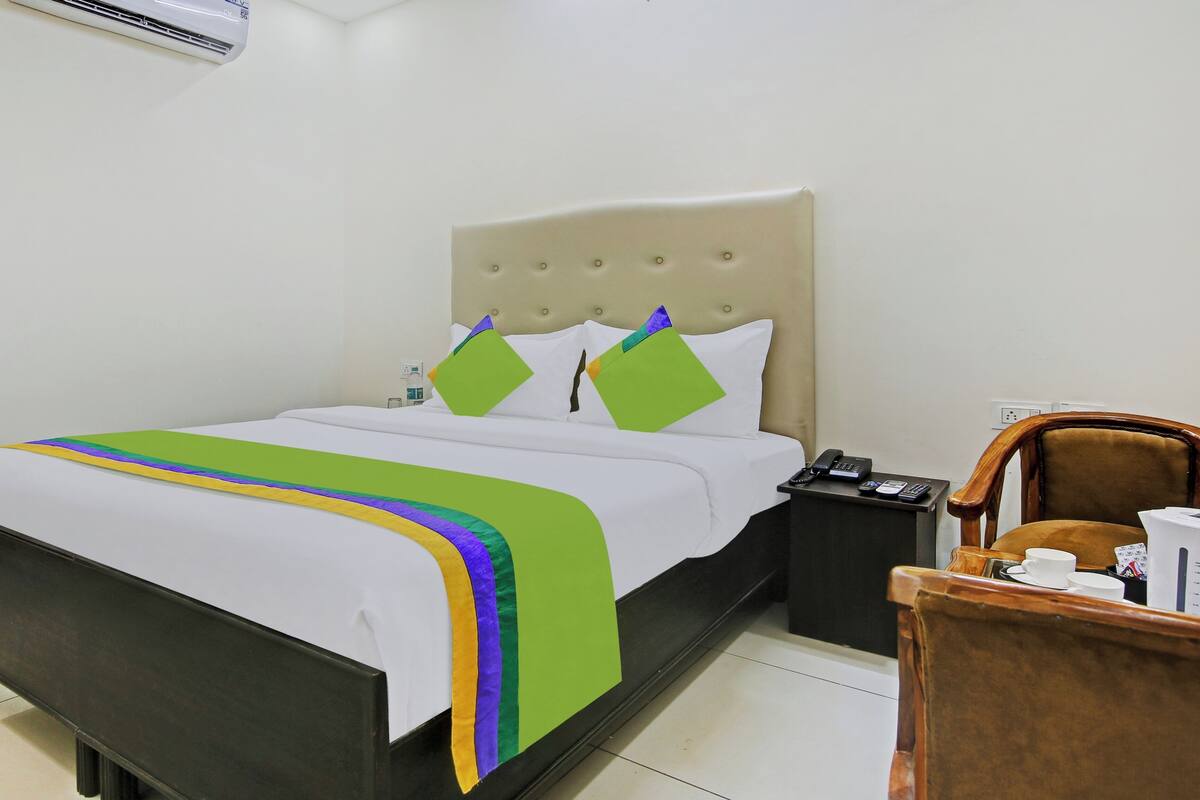 Economy Double Room | Laptop workspace, free WiFi