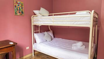 4 chambres, Wi-Fi, draps fournis