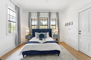 1 bedroom, iron/ironing board, free WiFi, bed sheets