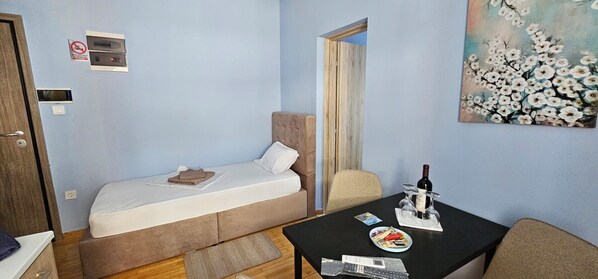 1 Schlafzimmer, WLAN, Bettwäsche