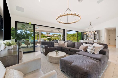 Experience Timeless Elegance at Bella Bermuda Estate