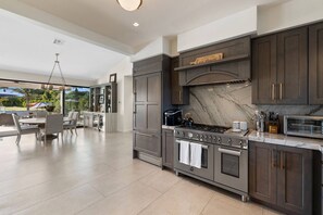 Fridge, microwave, dishwasher, coffee/tea maker