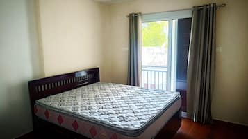 Apartment, Balcony