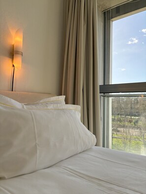Comfort-Zweibettzimmer, Balkon, Gartenblick | Hochwertige Bettwaren, Verdunkelungsvorhänge, kostenloses WLAN