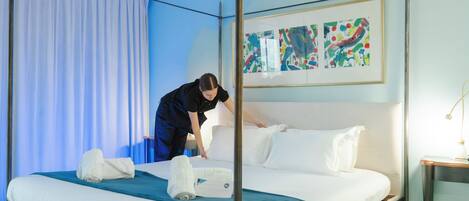 Literie de qualité supérieure, rideaux occultants, Wi-Fi gratuit