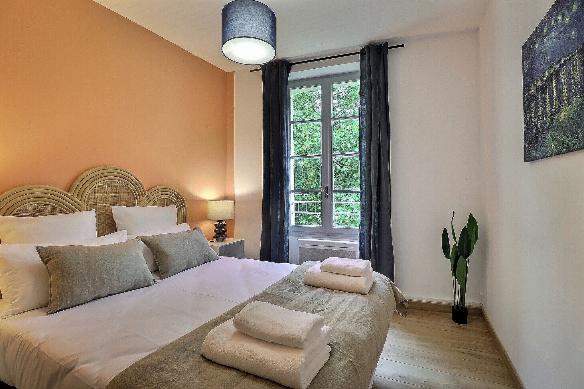 Fer et planche à repasser, Wi-Fi, draps fournis