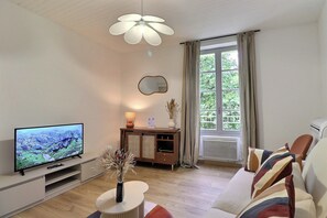 Fernseher