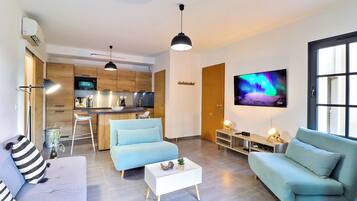 Televisión, videojuegos, libros y estéreo