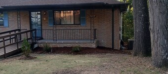 Delightful 3-bedroom house with AC in Birmingham