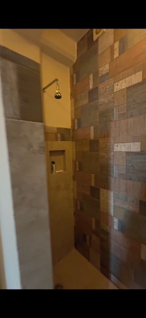 Towels, soap, toilet paper