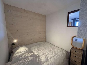 1 quarto, Wi-Fi (sobretaxa), roupa de cama